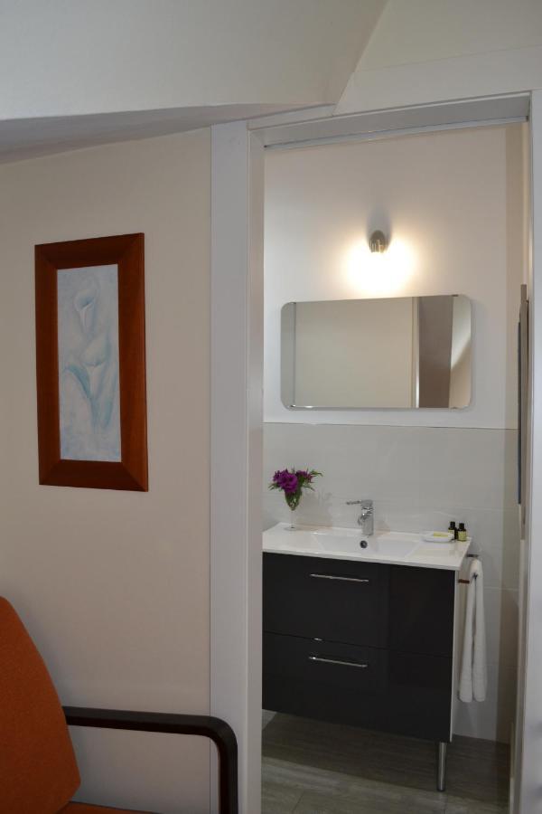 Apartamentos Puerta De Gijón Eksteriør bilde