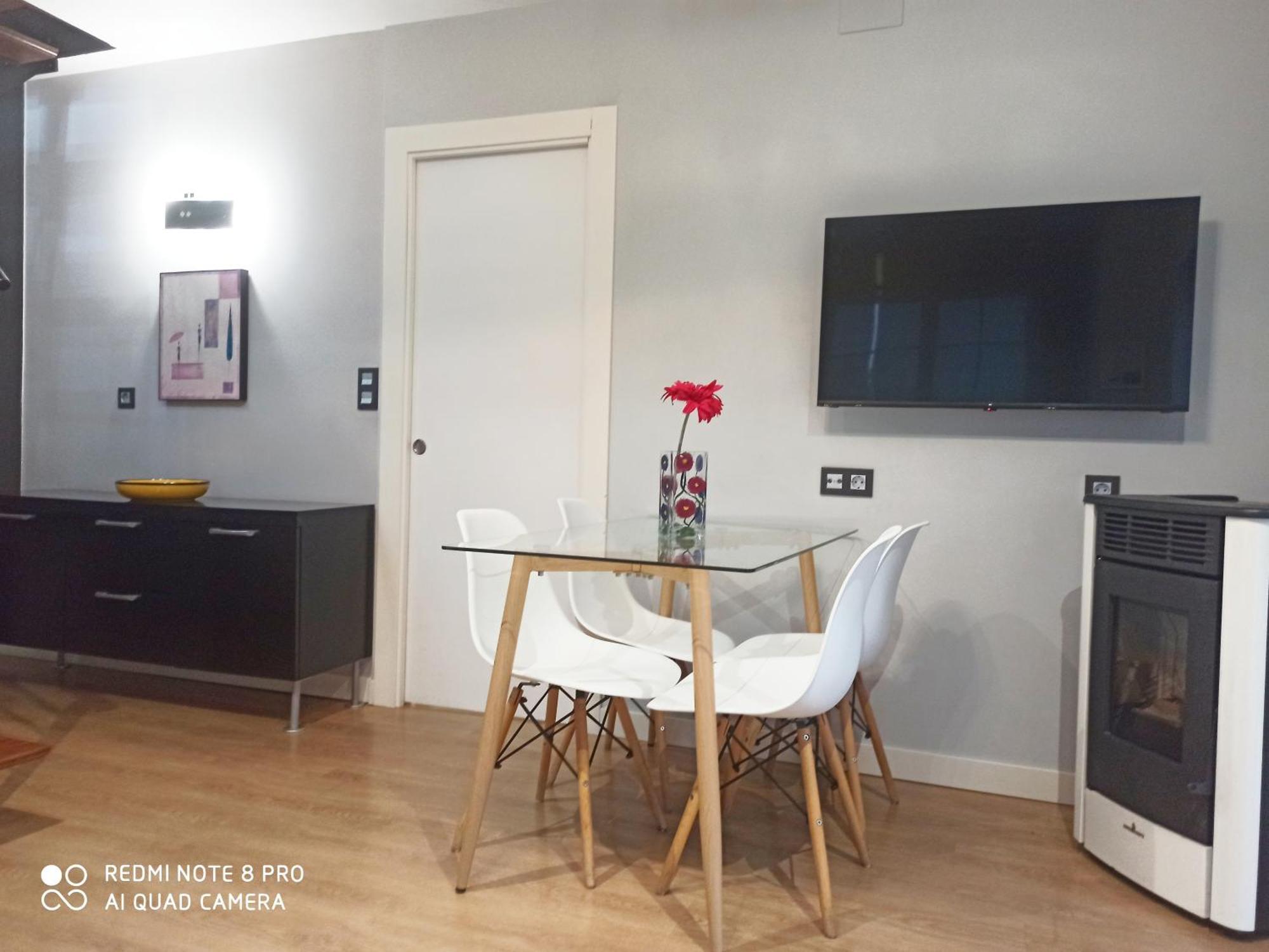 Apartamentos Puerta De Gijón Eksteriør bilde