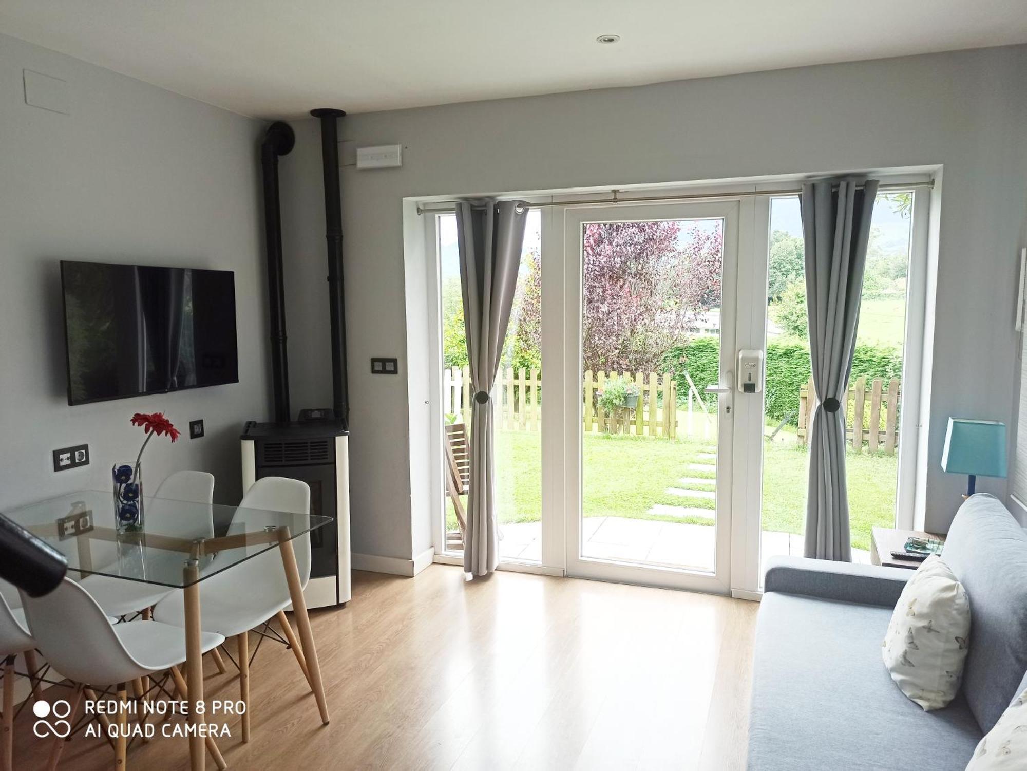 Apartamentos Puerta De Gijón Eksteriør bilde