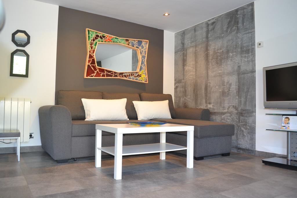 Apartamentos Puerta De Gijón Eksteriør bilde