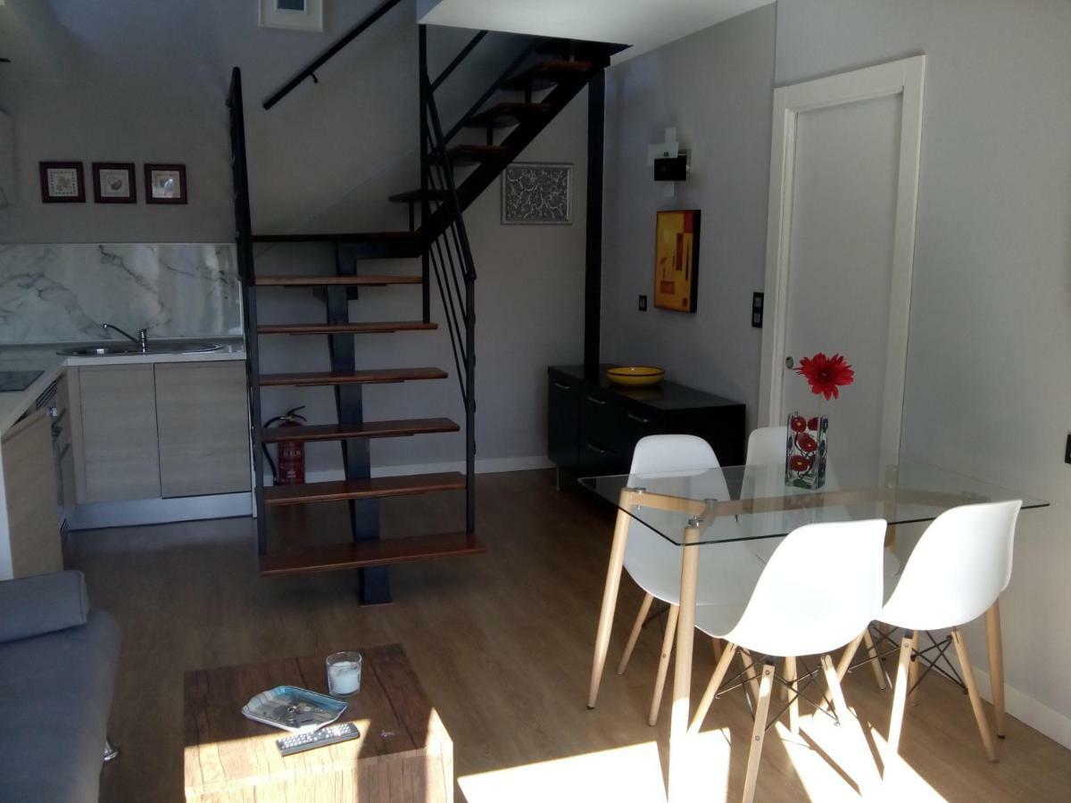 Apartamentos Puerta De Gijón Eksteriør bilde
